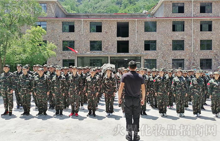 比出風(fēng)采，超越自我！火爆每一個人都是“戰(zhàn)士”！