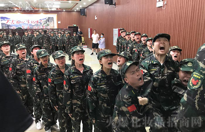 迎刃而上，永不言棄！
