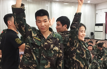運(yùn)籌帷幄方可決勝千里，分秒必爭(zhēng)方可跑贏人生！